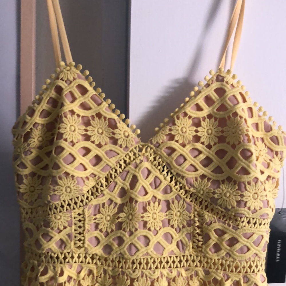 NWOT Lulus Dress - Picture 2 of 8